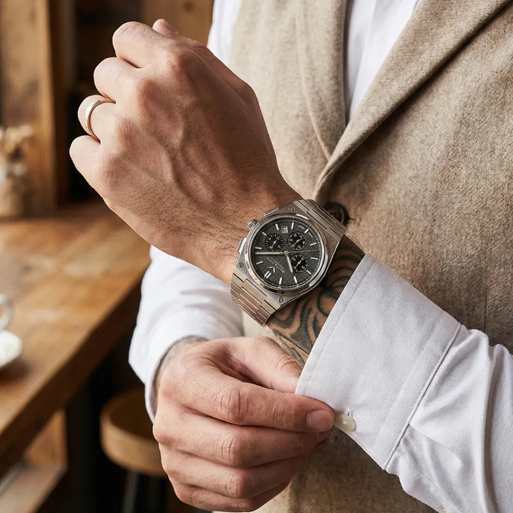 Specht_Sohne_Relogio_Cronografo_Prx_Powermatic_Black1