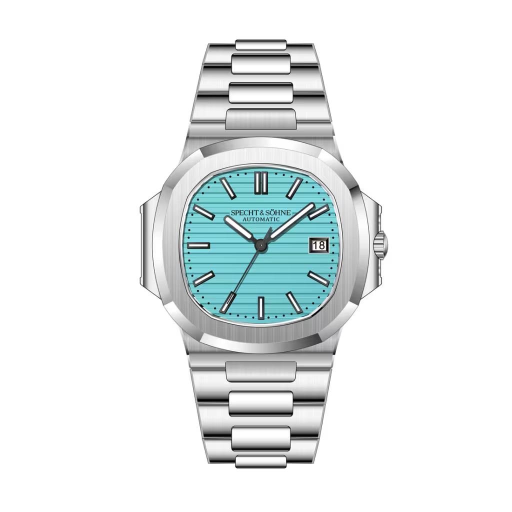 Relógio automático masculino com mostrador azul-claro e pulseira metálica prateada, visto de frente